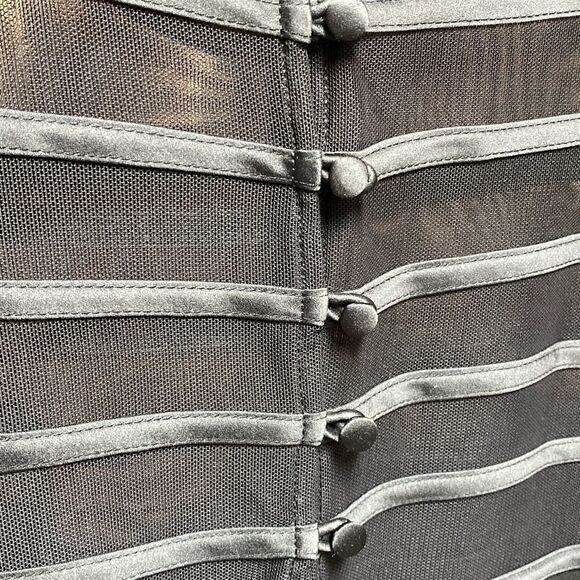 JS Collections Black Mock Neck Mesh Sleeveless Blouse Size 12 NEW - Picture 7 of 8